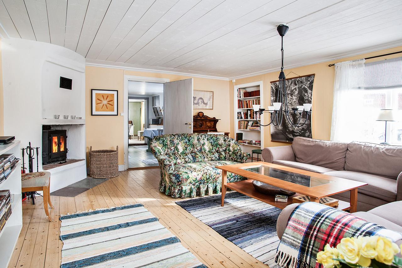 Aengsoe Fishermans Cottage Västerås Extérieur photo